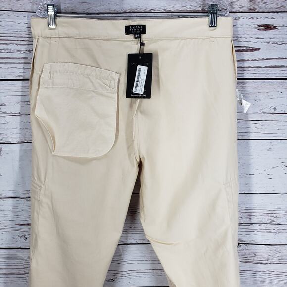 Boohoo Man Relaxed Fit Cargo Chino Trousers Stone Color Pants Size 34R - Picture 10 of 12